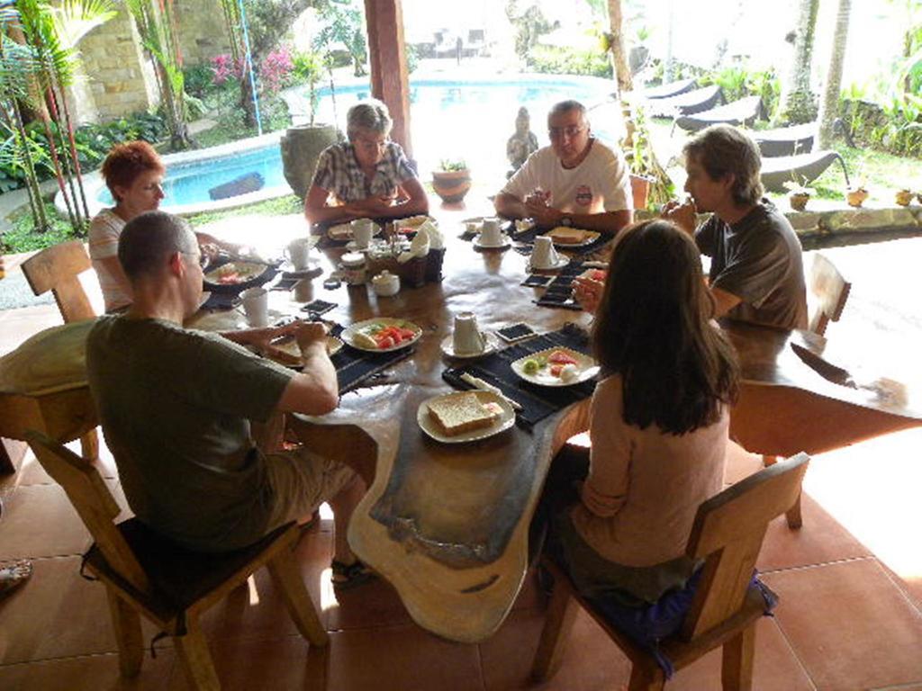 Saudara Home Ubud Kültér fotó